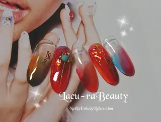 ネイル 小顔と腸の専門店 ラクーラビューティのエステ・リラクイメージ