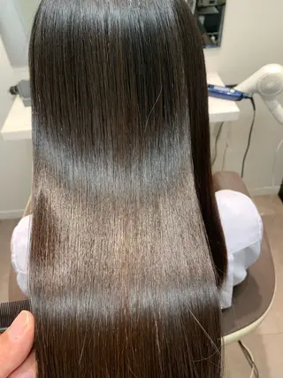 セミロング SALOWIN  千葉店所属・松田 啓志のヘアスタイル