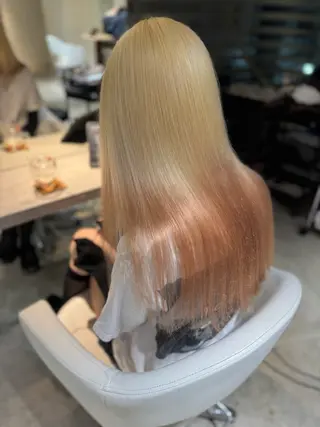 ロング カラー ♥️透明感×抜け感 ベージュ/佑珠♥️のヘアスタイル