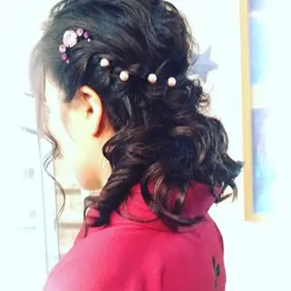 ヘアアレンジ 田辺 眞波のヘアスタイル
