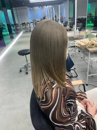 セミロング カラー 🧁はるひ/ ZEST八王子🟡のヘアスタイル