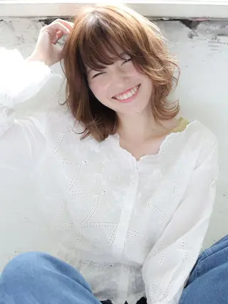 ミディアム 石渡このみ 🍊レイヤーカットのヘアスタイル