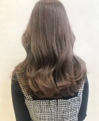 セミロング カラー nakahara madokaのヘアスタイル