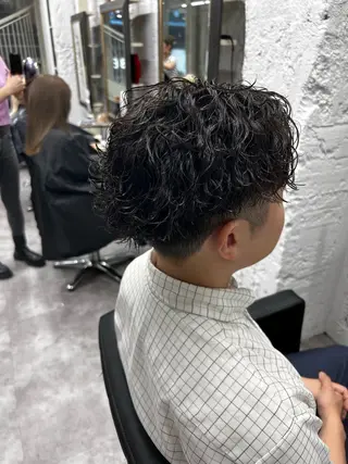 パーマ メンズ 笹江 瑞穂のヘアスタイル