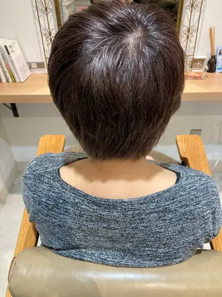 ショート 艶カラー4400 まいのヘアスタイル