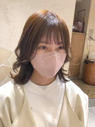 ミディアム カラー 【ディレクター 🧸🤍田澤 唯那】のヘアスタイル