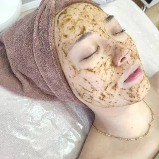 ネイル マツエク・マツパ アイブロウ Anacia Beauty Salon所属・美肌脱毛&毛穴専門 Anaciaのエステ・リラクイメージ