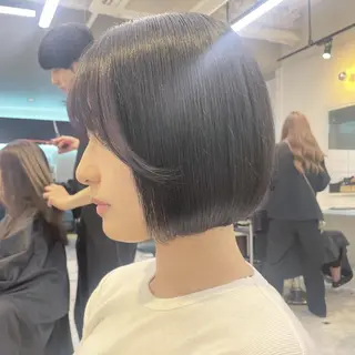ミディアム 🫧トレンド艶髪🫧 グレージュカラー🫧のヘアスタイル