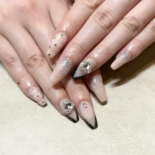 ネイル she nail studio所属・パラジェル/スカルプ salonOerbaのネイルデザイン