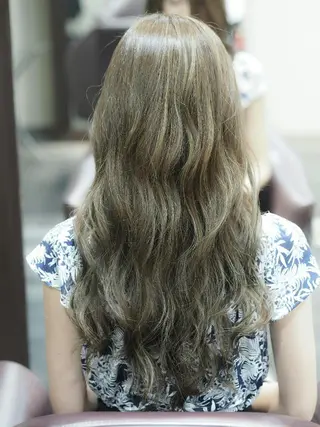 ロング カラー セミロング Luxian所属・辻 竜也　のヘアスタイル