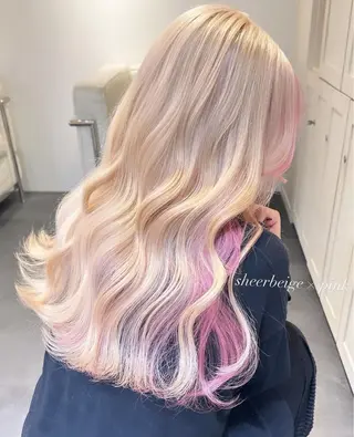 ロング カラー Beleza Shibuya所属・ヒロミ/ミルクティー /ブロンド/ピンクのヘアスタイル