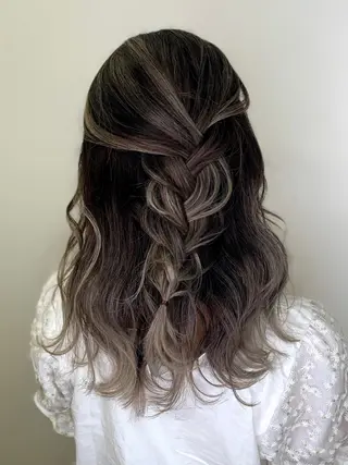 ミディアム カラー 銀座/ハイライト特化 🌿ブリーチ/片山のヘアスタイル