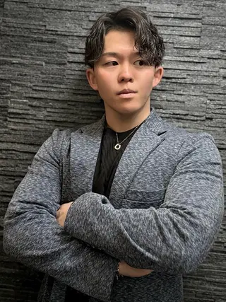 メンズ HIROGINZA ヒロ銀座 青山所属・マツオ リュウホウ🐉のヘアスタイル