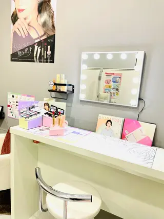 小顔エステ ハピスリーのエステ・リラクイメージ