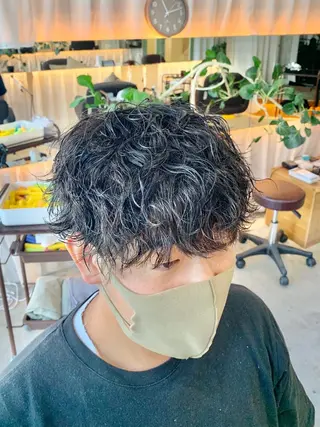 ショート パーマ メンズ メンズサロン　アソビ所属・【扱いやすいパーマ】 眞鍋拓己のヘアスタイル
