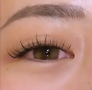 マツエク・マツパ 田中 美羽のネイルデザイン