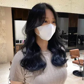 セミロング カラー レイヤー/顔周り /透明感🩶高橋大のヘアスタイル
