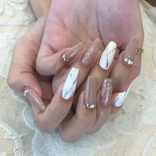 ネイル 中牟田 彩水のネイルデザイン