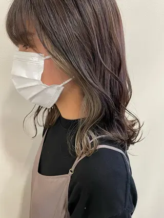 ミディアム カラー 沢田 瞳のヘアスタイル