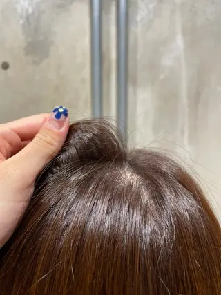 ミディアム カラー ワタナベ アオイのヘアスタイル