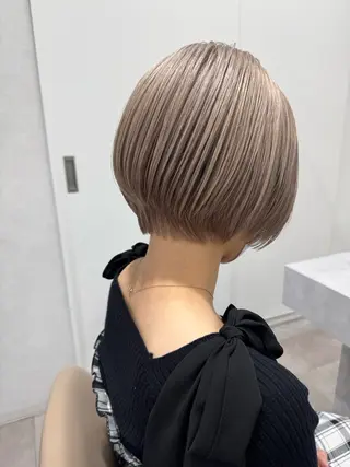ショート カラー ダブルカラー🩰 CHIHIRO👒のヘアスタイル