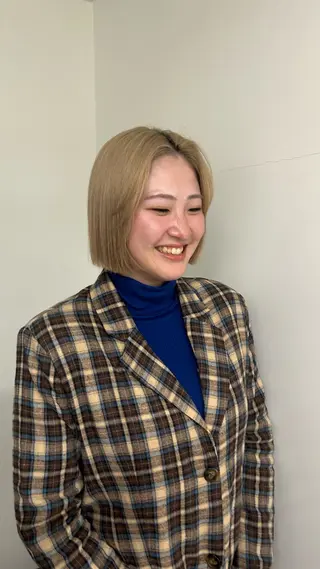 ショート カラー 名古屋栄/ブリーチ/ ボブ🧃木下桃嘉のヘアスタイル