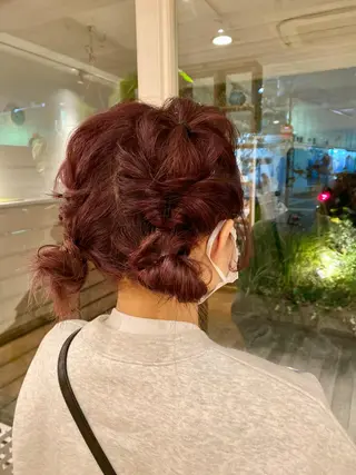 ミディアム カラー ヘアアレンジ BELLA阿部野 TOMOMIのヘアスタイル