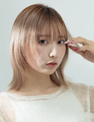 カラー 中島 育枝のヘアスタイル