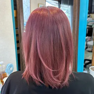 セミロング Fun hair make所属・三原 友美のヘアスタイル
