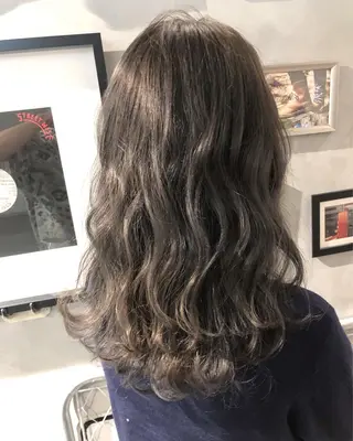 ミディアム みつゆ 表参道/原宿のヘアスタイル