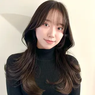 セミロング 🌹ハッシュカット、 レイヤー韓国ヘア🌹のヘアスタイル