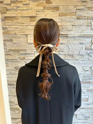 ヘアアレンジ 艶髪/ブリーチなし Wカラー🌺yuiのヘアスタイル