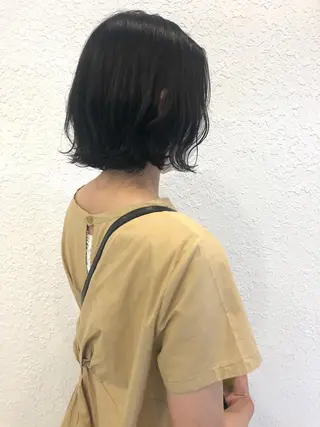 ショート カラー GO TODAY SHAiRE SALON岡山所属・Sana/ 耳ツボ/インナーのヘアスタイル