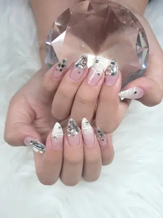 ネイル 🌺chimu🌺 予約リクエスト可能☆のネイルデザイン