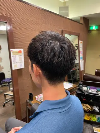 ショート OZON所属・⚡️メンズヘア専門 一瀬の眉毛・アイブロウイメージ