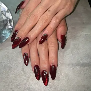 ネイル One Na1l ゆい☺︎のネイルデザイン