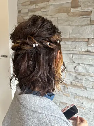 ヘアアレンジ 艶髪/ブリーチなし Wカラー🌺yuiのヘアスタイル