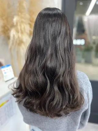 ロング カラー ハイトーン/ダブル カラー/akihoのヘアスタイル