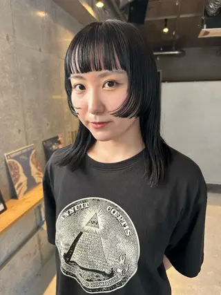 ミディアム 斎藤祐樹 /レイヤー/パーマのヘアスタイル