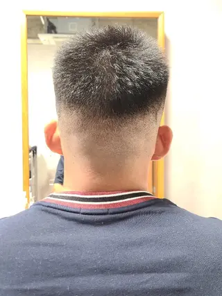 ショート メンズ 桐島 令奈のヘアスタイル