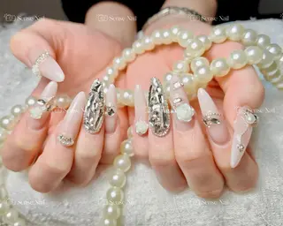 ネイル Kurieitibu 🍬Byu~tīのネイルデザイン