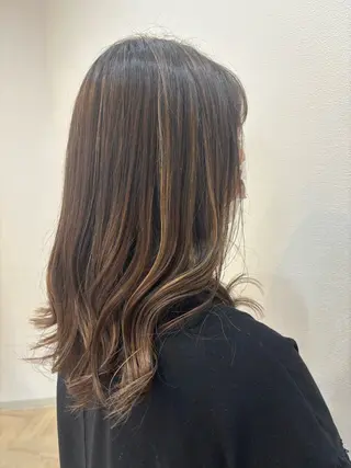 セミロング ヘアメイクage所属・木山 萌香のヘアスタイル
