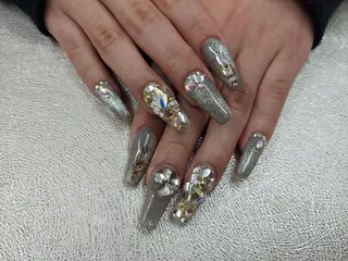 ネイル 河野ちえ (雑誌掲載サロン)のネイルデザイン