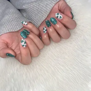 ネイル Nailsalon Merci所属・Merci momoのネイルデザイン