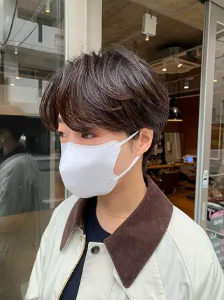 ショート パーマ ボブ　くせ毛風パーマ 艶カラー/横山大樹のヘアスタイル