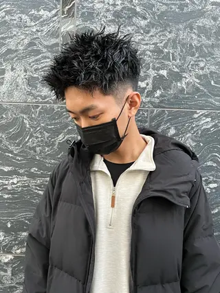 ショート パーマ メンズ 樋野 亮のヘアスタイル