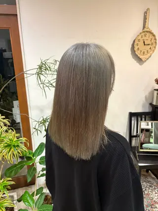 セミロング カラー お悩み改善カット 太田皓大のヘアスタイル