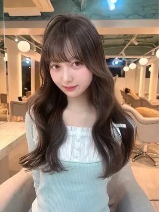 ロング レイヤーカット/ 韓国girly🤍楓のヘアスタイル