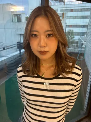 ミディアム カラー ヘアアレンジ 180° OneEightyDegrees 中目黒所属・Himari 【パーソナルカラー】のヘアスタイル