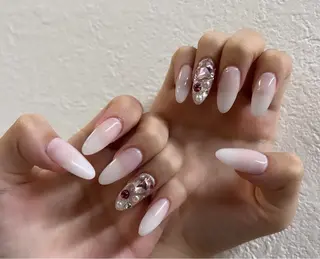 ネイル ジェイノヴァール所属・🫧yua 🌸🫧のネイルデザイン